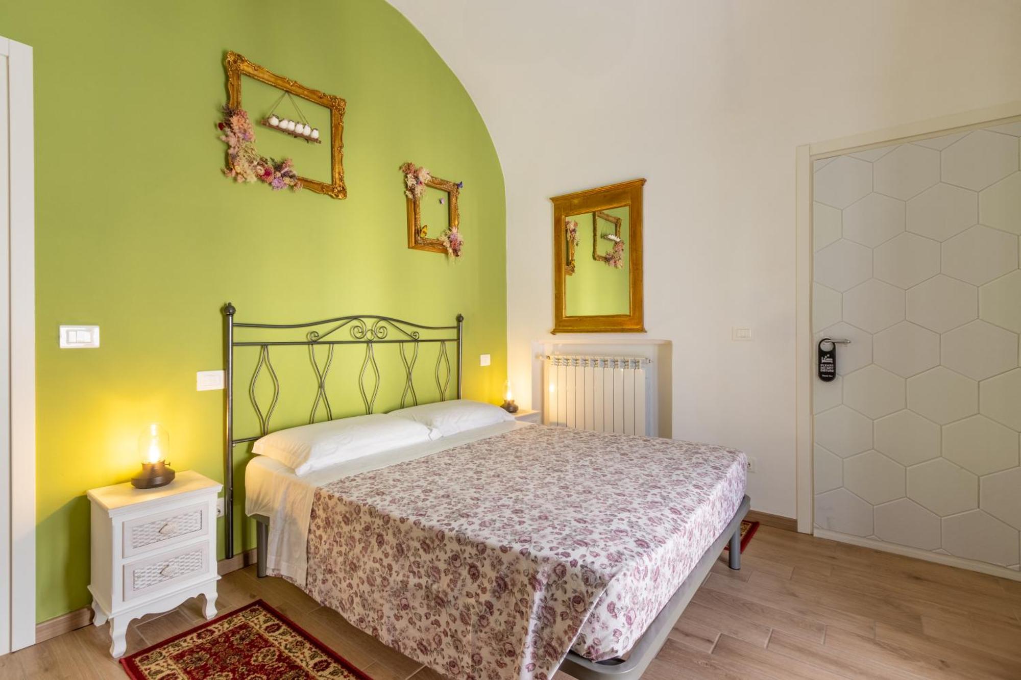 Chrizia Hotel Novi Ligure Buitenkant foto